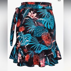 ChinFun Women's Ruffle Sarongs Beach Wrap Cover Up  High Waiste Fit XS,S,M